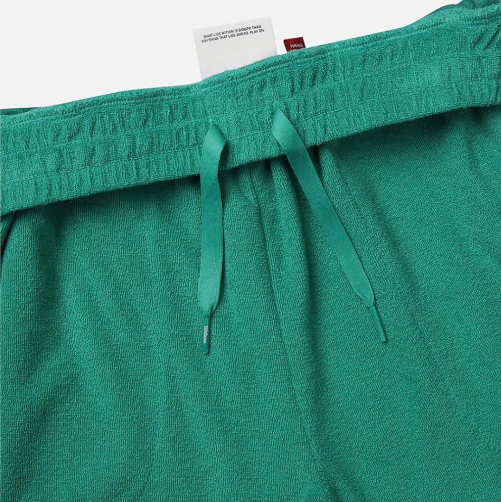 Quần short nhung cạp chun, túi vuông