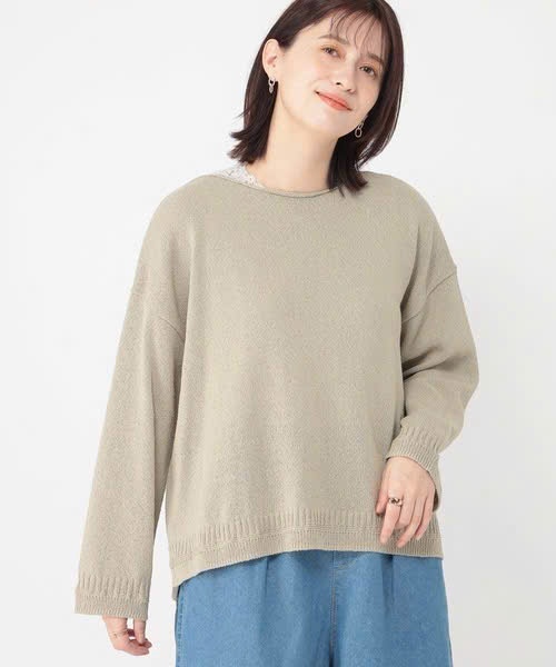 Áo len sợi đan, cổ thuyền, dáng oversize. xẻ hông, vạt lệch trước sau