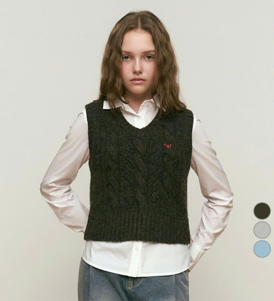 Áo gile len croptop dày dăn,. vặn thừng , logo cherry