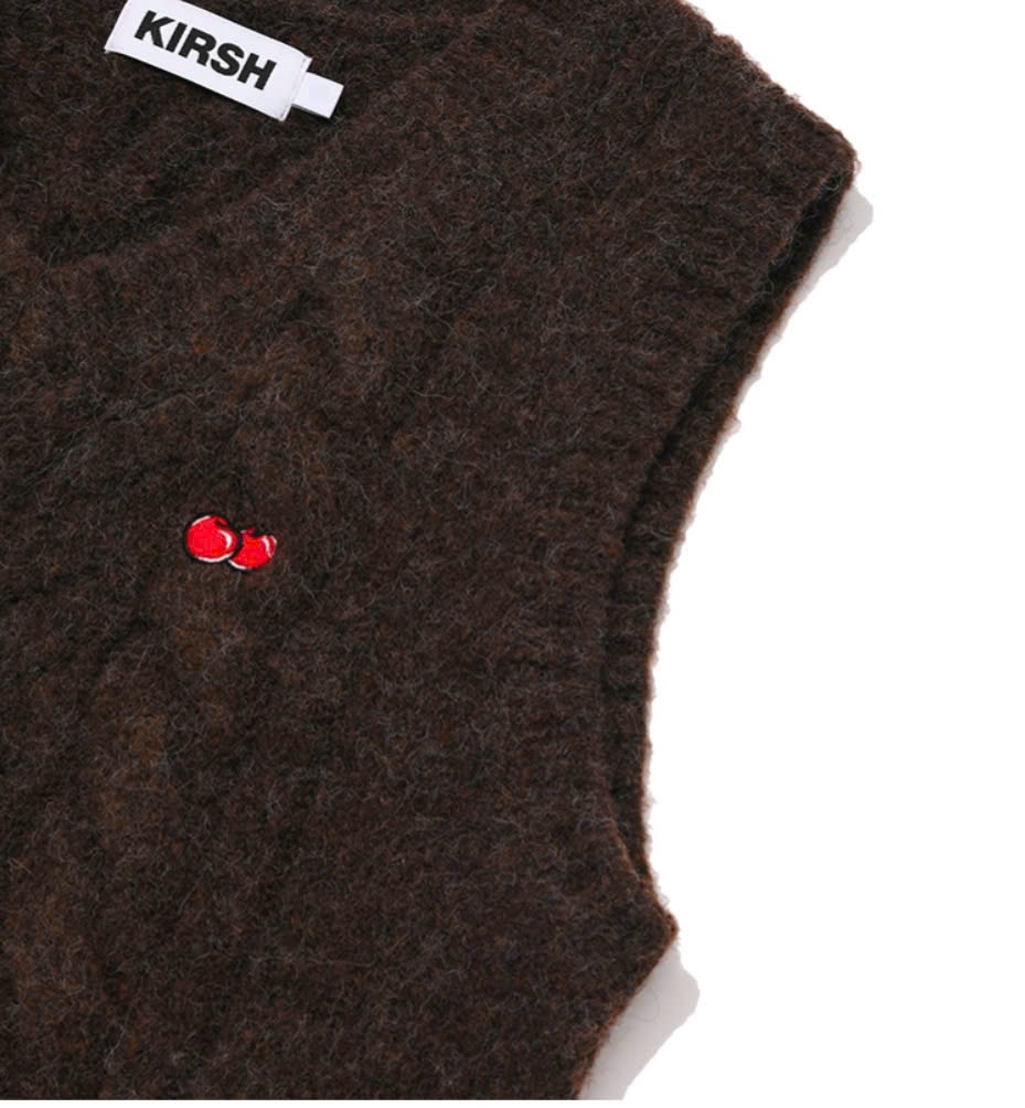 Áo gile len croptop dày dăn,. vặn thừng , logo cherry