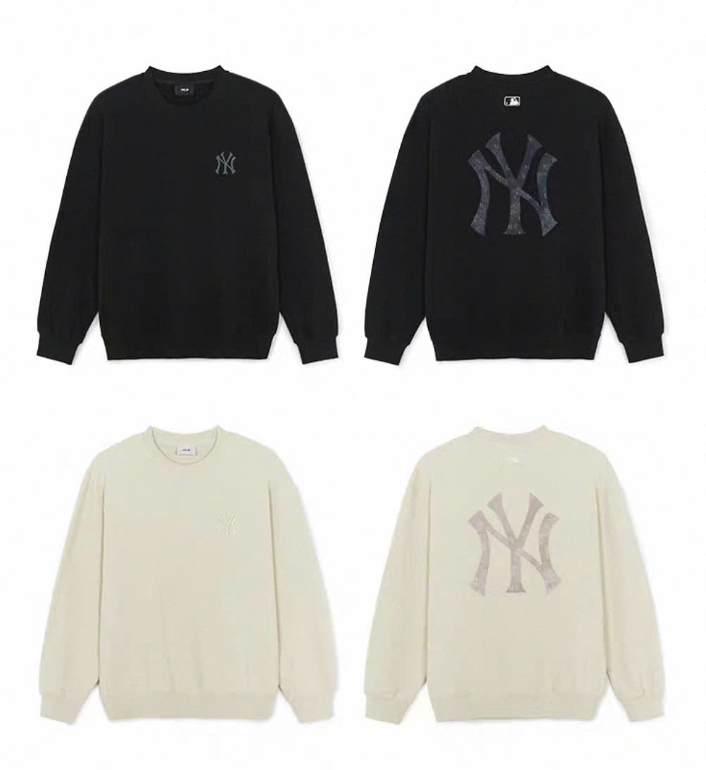 Áo nỉ da cá unisex cổ tròn, dài tay, hình họa tiết monogram to bản