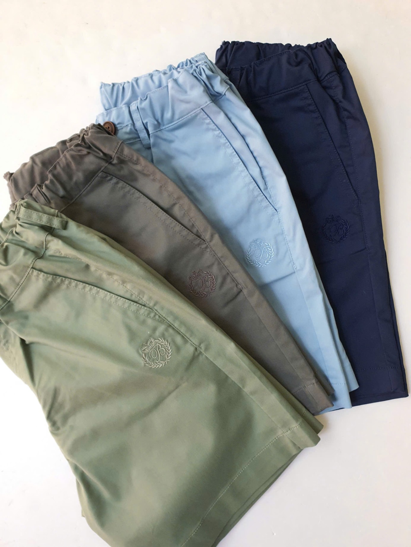 Quần short kaki co giãn Beemon cho BT BG, cạp chun