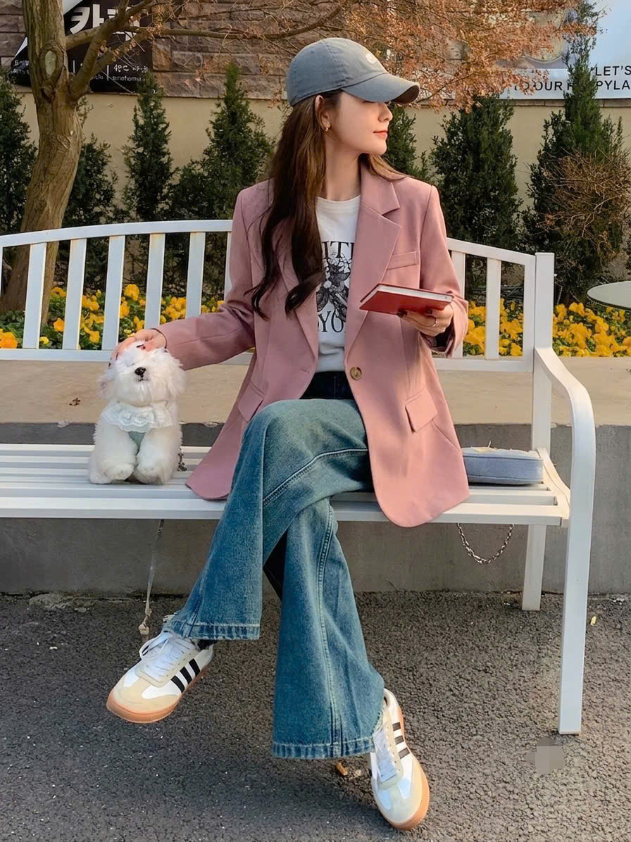 Áo blazer oversize 1 khuy, túi 2 bên và 1 túi giả trước ngực
