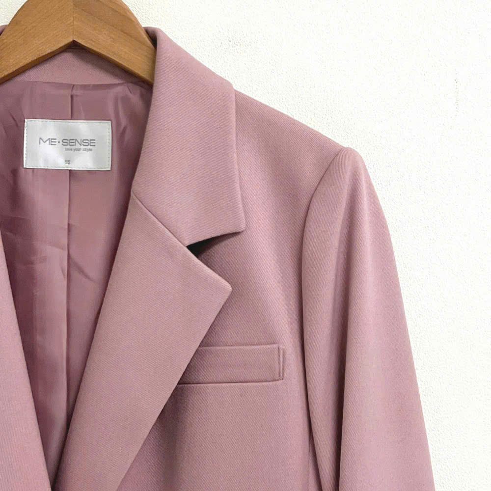 Áo blazer oversize 1 khuy, túi 2 bên và 1 túi giả trước ngực