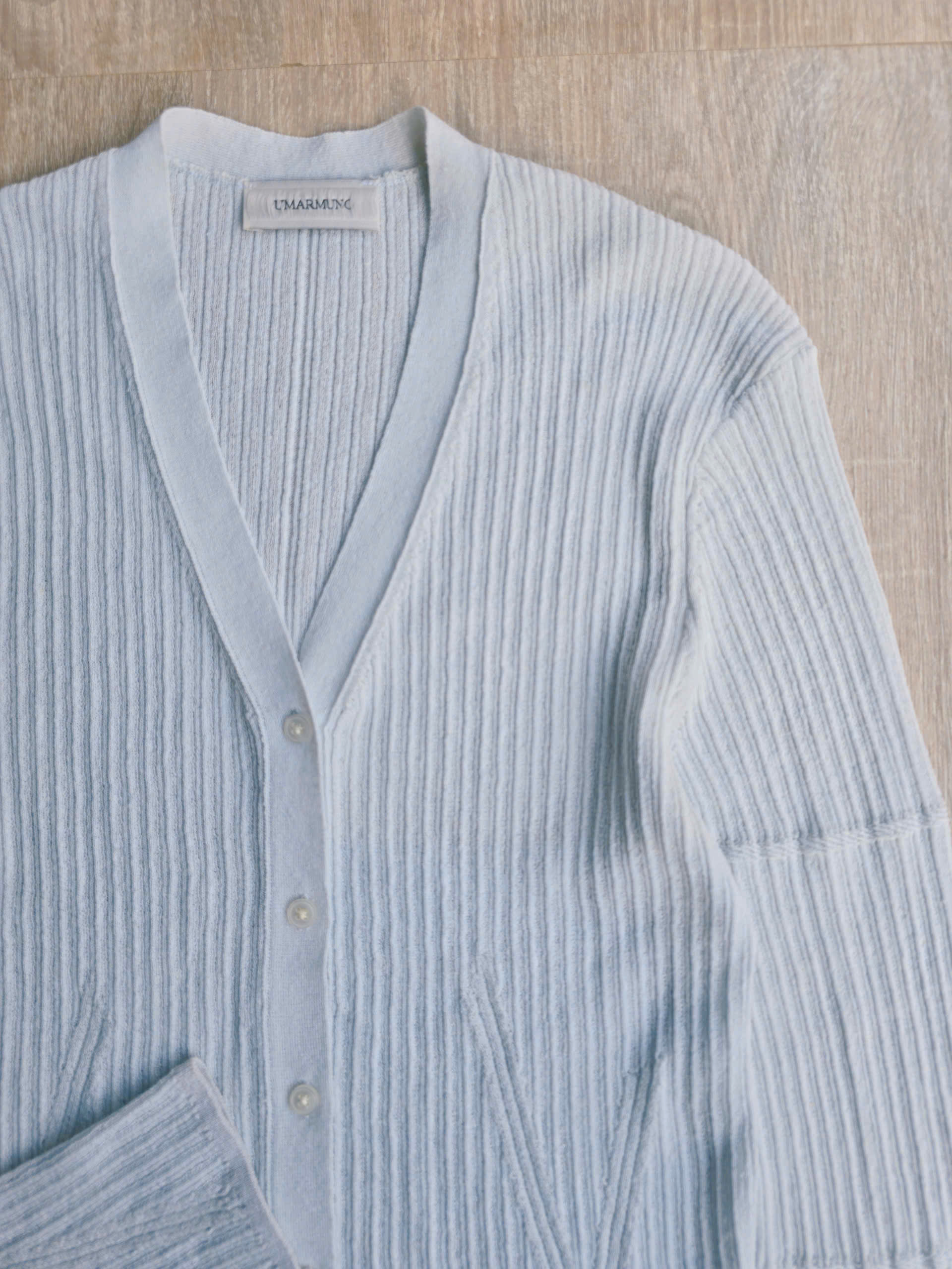Áo cardigan cổ V dài tay gân sọc, 1 hàng cúc