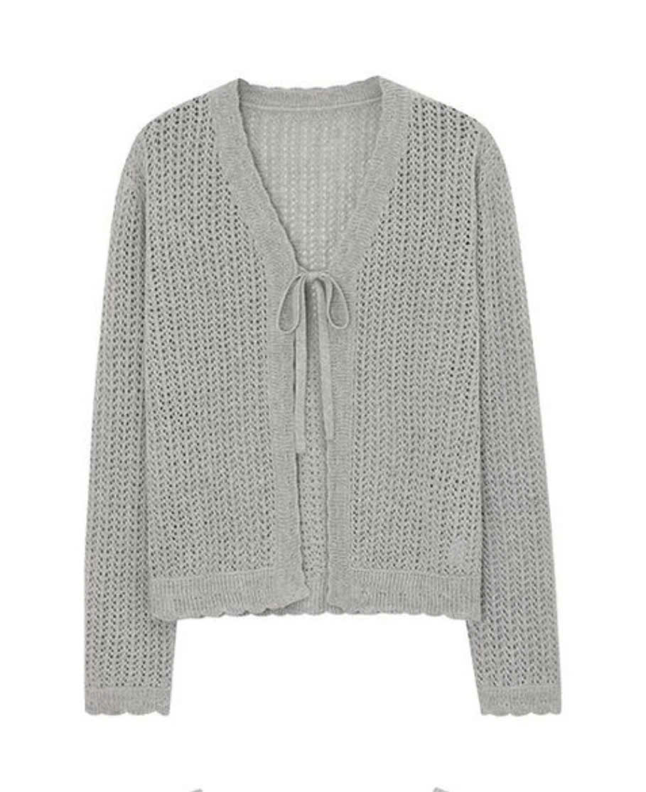 Áo cardigan dài tay lỗ đan, có dây buộc ở trước ngực