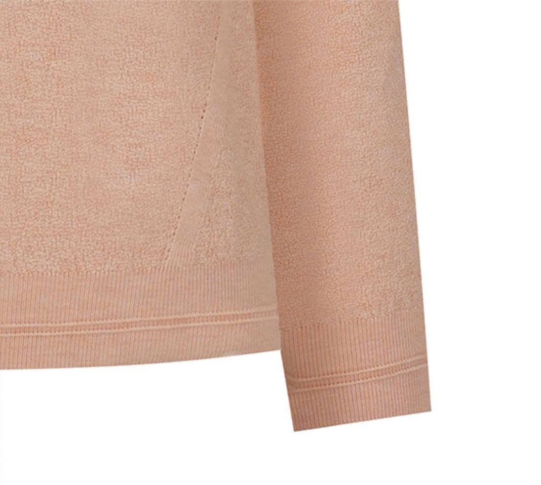 Áo hoodie len có mũ vải mỏng vừa, bo gấu nhẹ