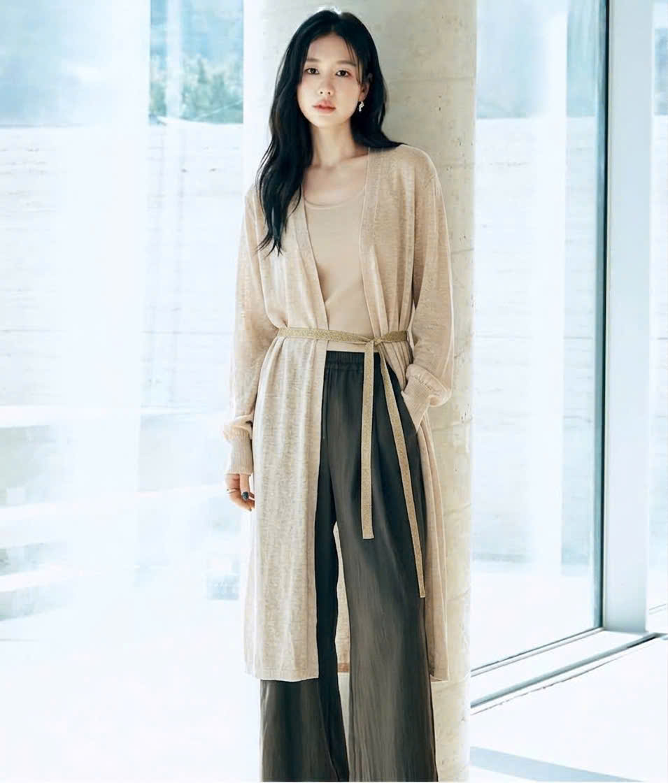 Áo khoác cardigan dáng dài len mongtogi mỏng, có dây buộc eo
