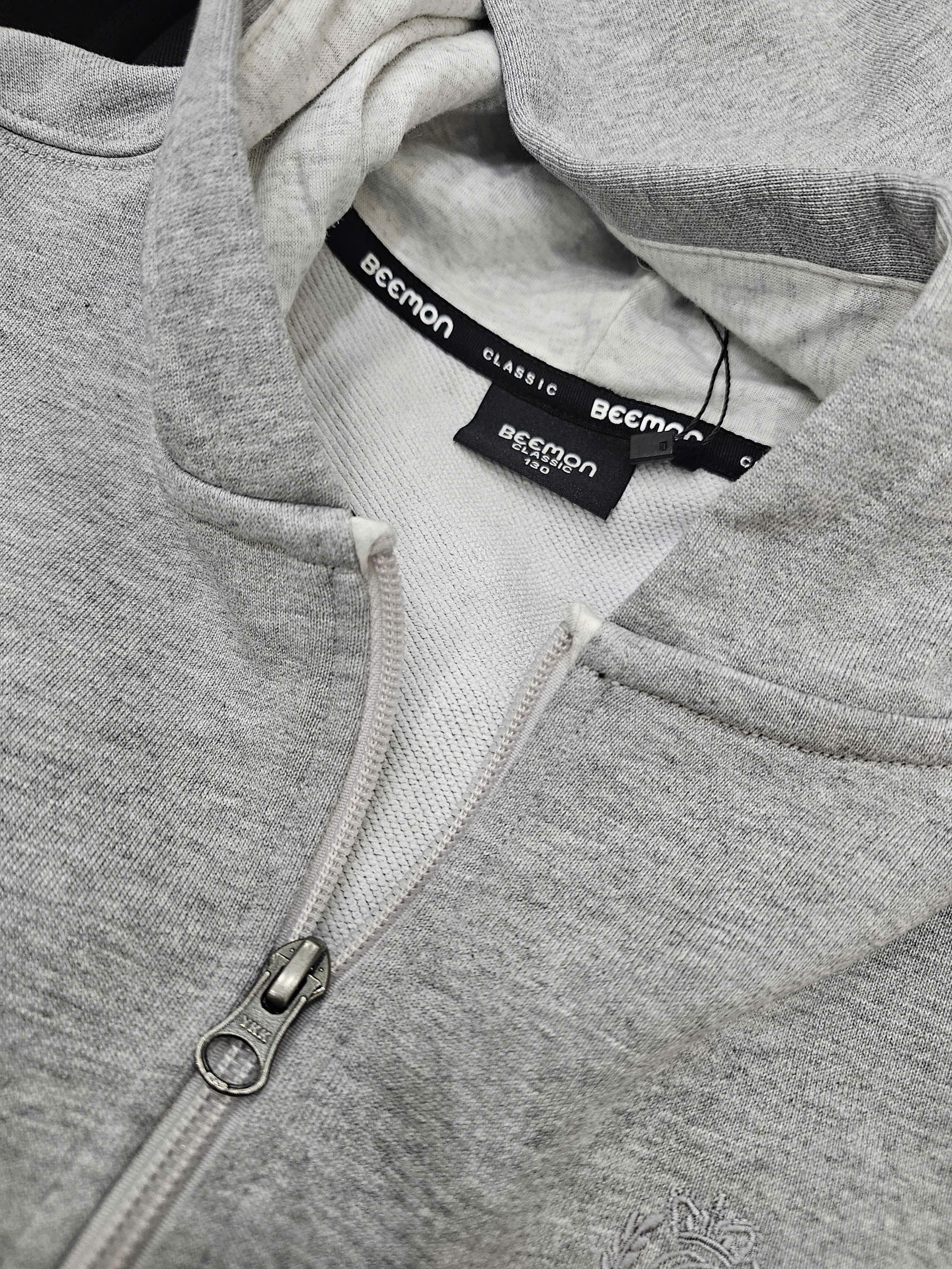 Áo khoác hoodie nỉ da cá Beemon, dài tay thêu vòng nguyệt quế