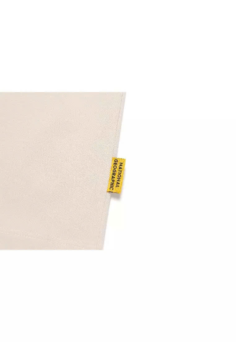 Áo phông oversize cổ tròn, ngắn tay, logo silicon nhỏ trước ngực