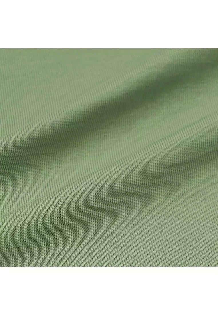 Áo phông oversize, thêu chữ trắng nhỏ SD