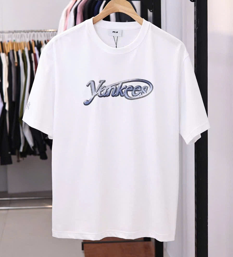 Áo phông unisex,cổ tròn, chữ trước ngực, sau lưng trơn