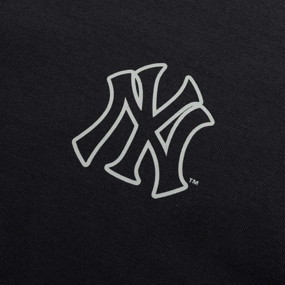 Áo phông unisex, logo nhỏ trước ngực, logo to sau lưng