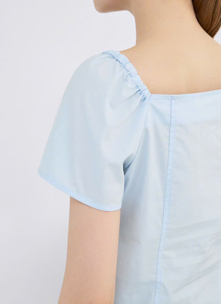 Áo sơ cotton cổ vuông, nhún bèo