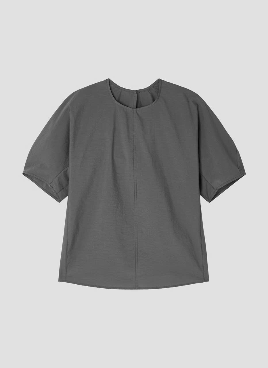 Áo sơ mi thô rayon, cổ tròn, đường may gân giữa