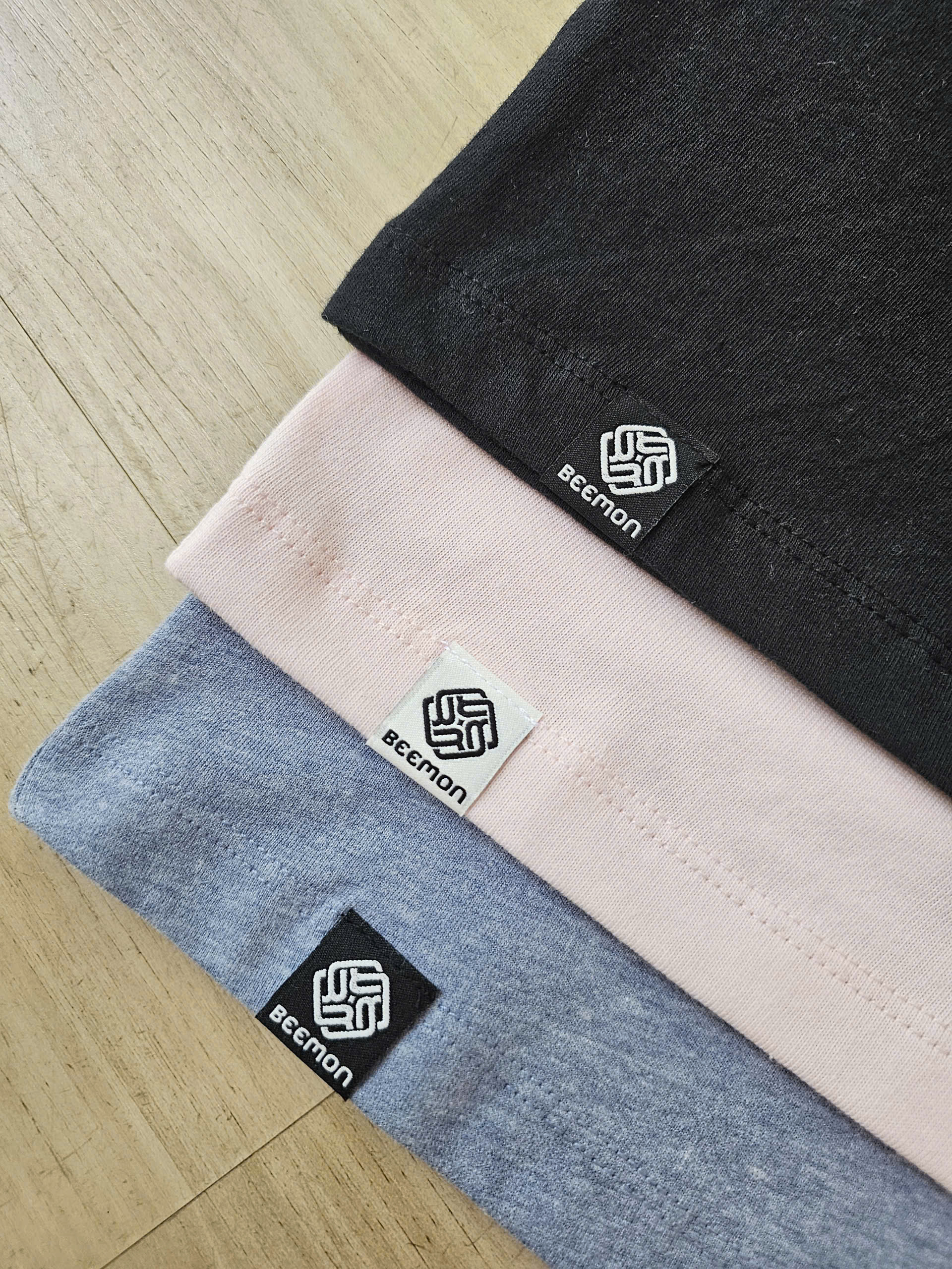 Áo thun cotton phối tay, chữ Beemon trước ngực