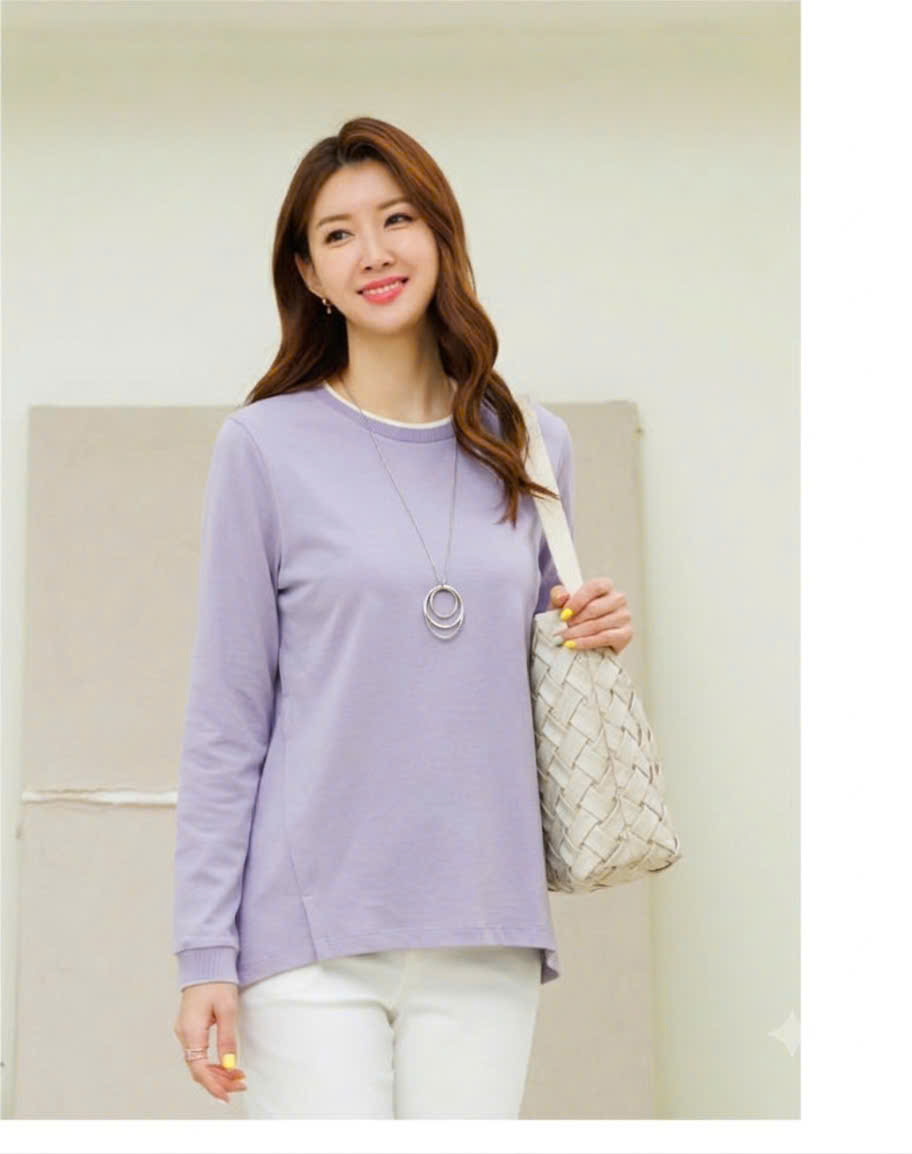 Áo thun dài tay cổ tròn, bo gấu tay, xẻ 2 bên tà áo