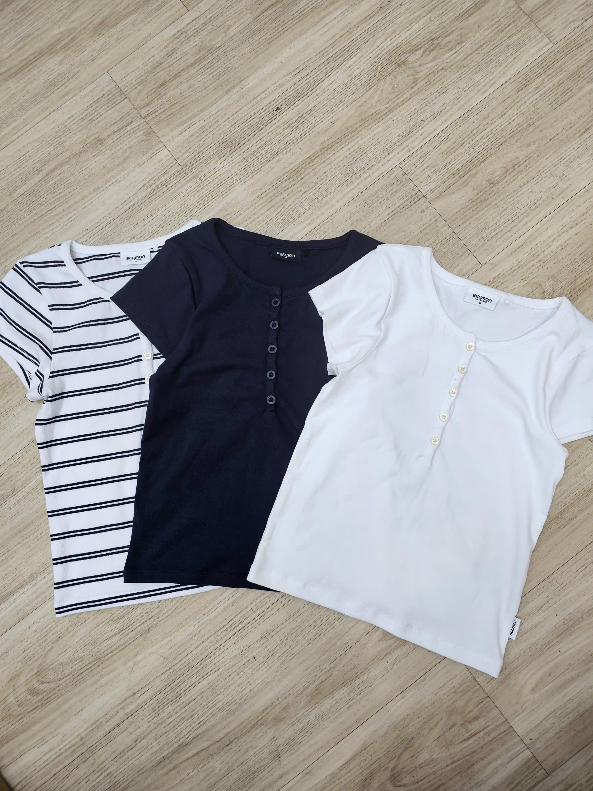 Áp phông ôm Beemon người lớn, đính cúc cổ, 3 màu