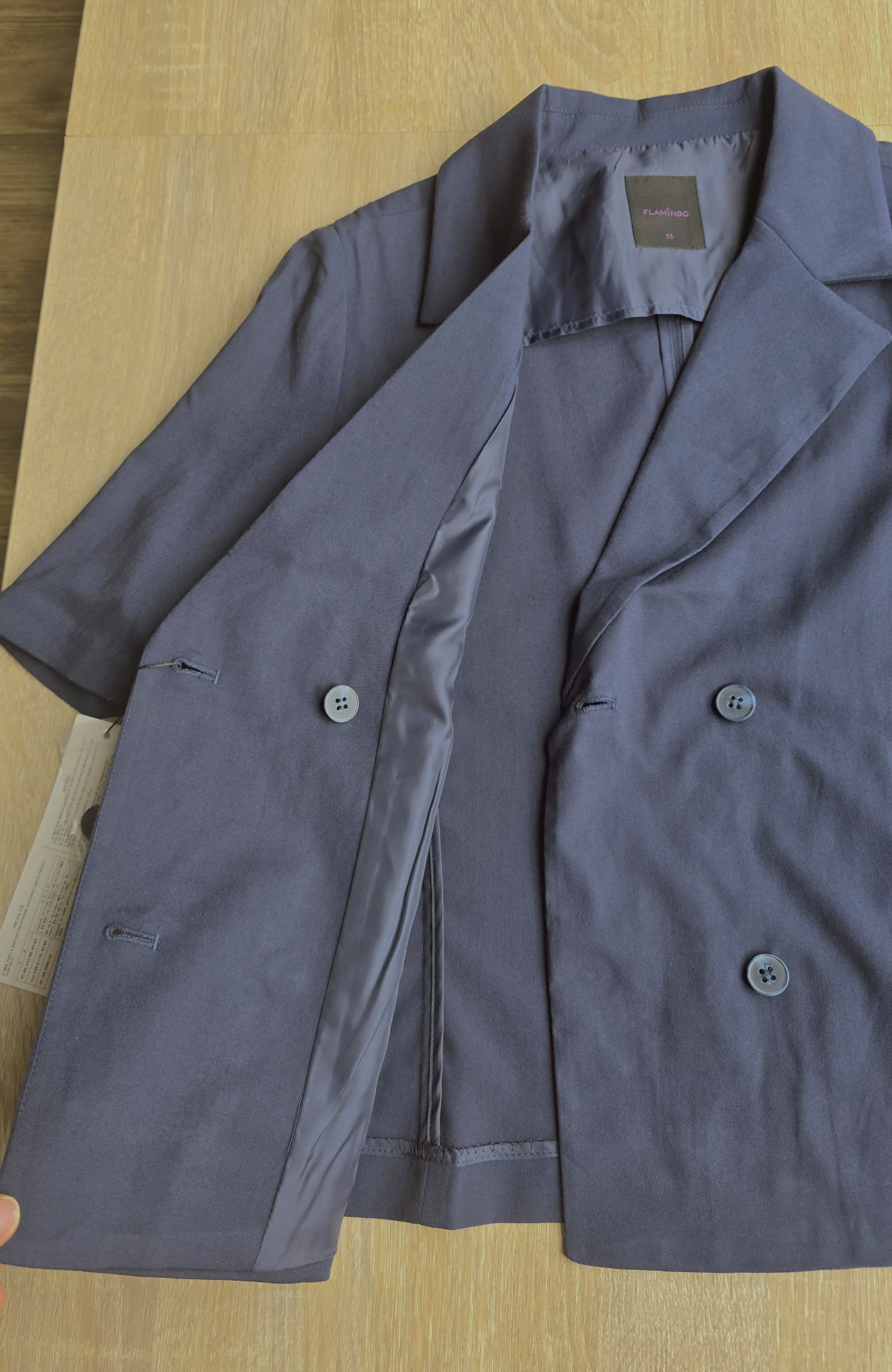 Blazer linen áo ngắn tay, 4 cúc