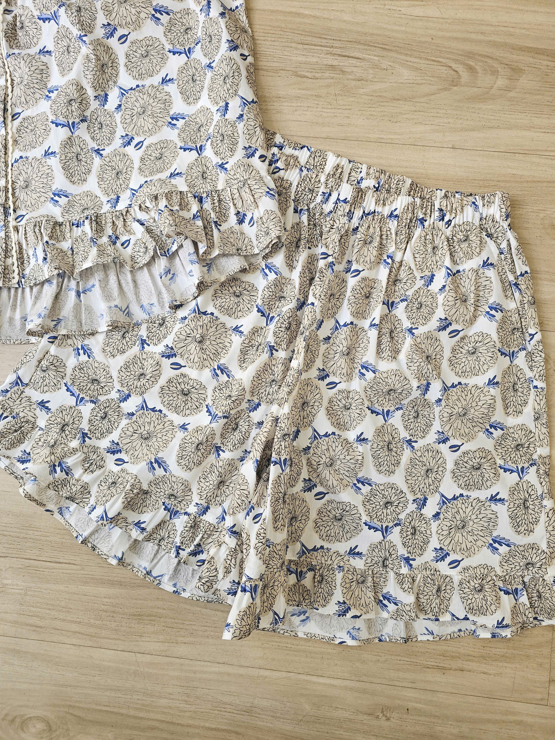 Bộ pijama đùi Beemon người lớn, chất thô cotton , viền bèo