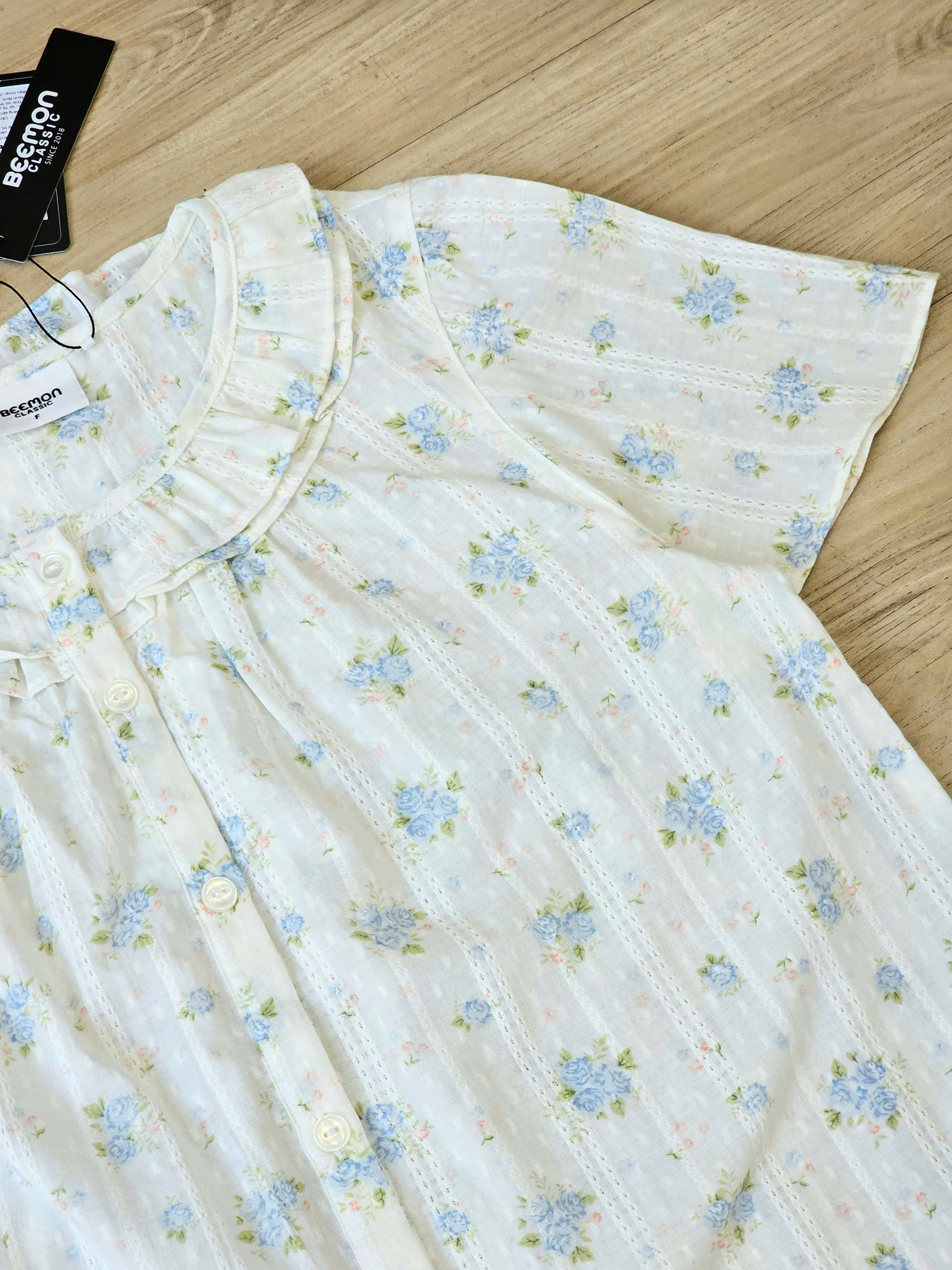 Bộ pijama thô cotton, quần cộc, họa tiết hoa nhí