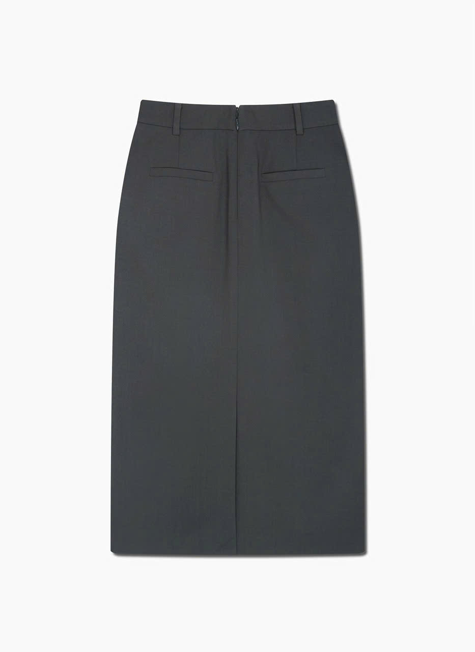 Chân váy midi chữ H, xẻ sau, máy chắp thân trước