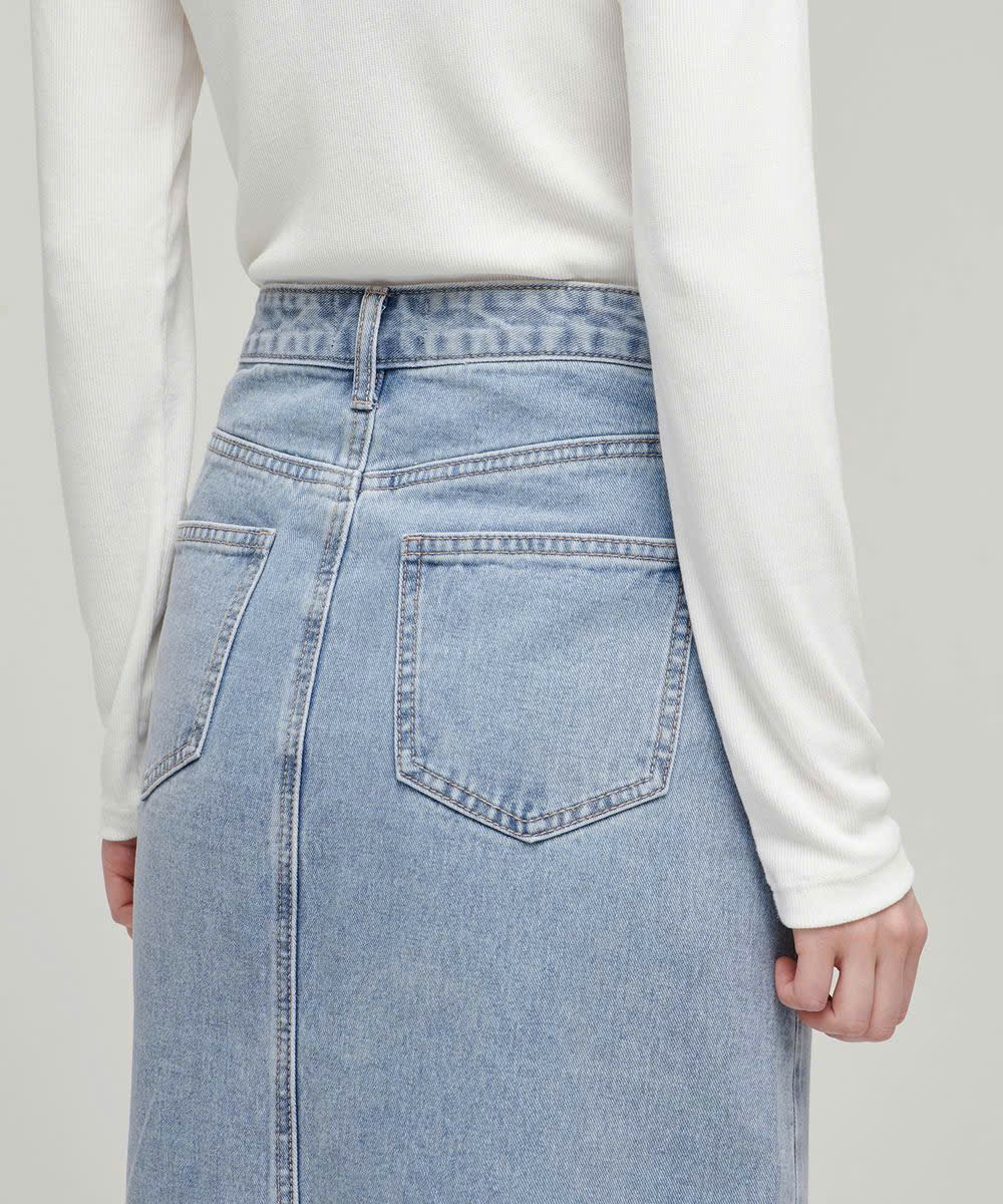 Chân váy midi jean , xẻ trước