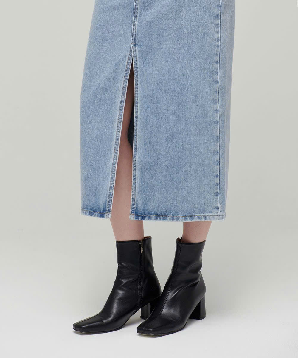 Chân váy midi jean , xẻ trước