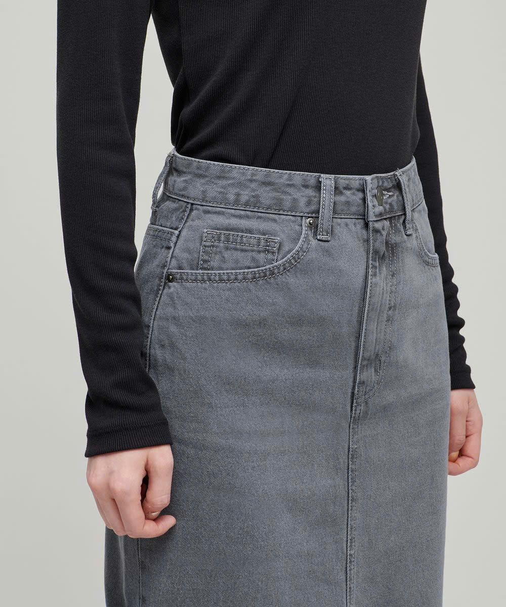 Chân váy midi jean , xẻ trước