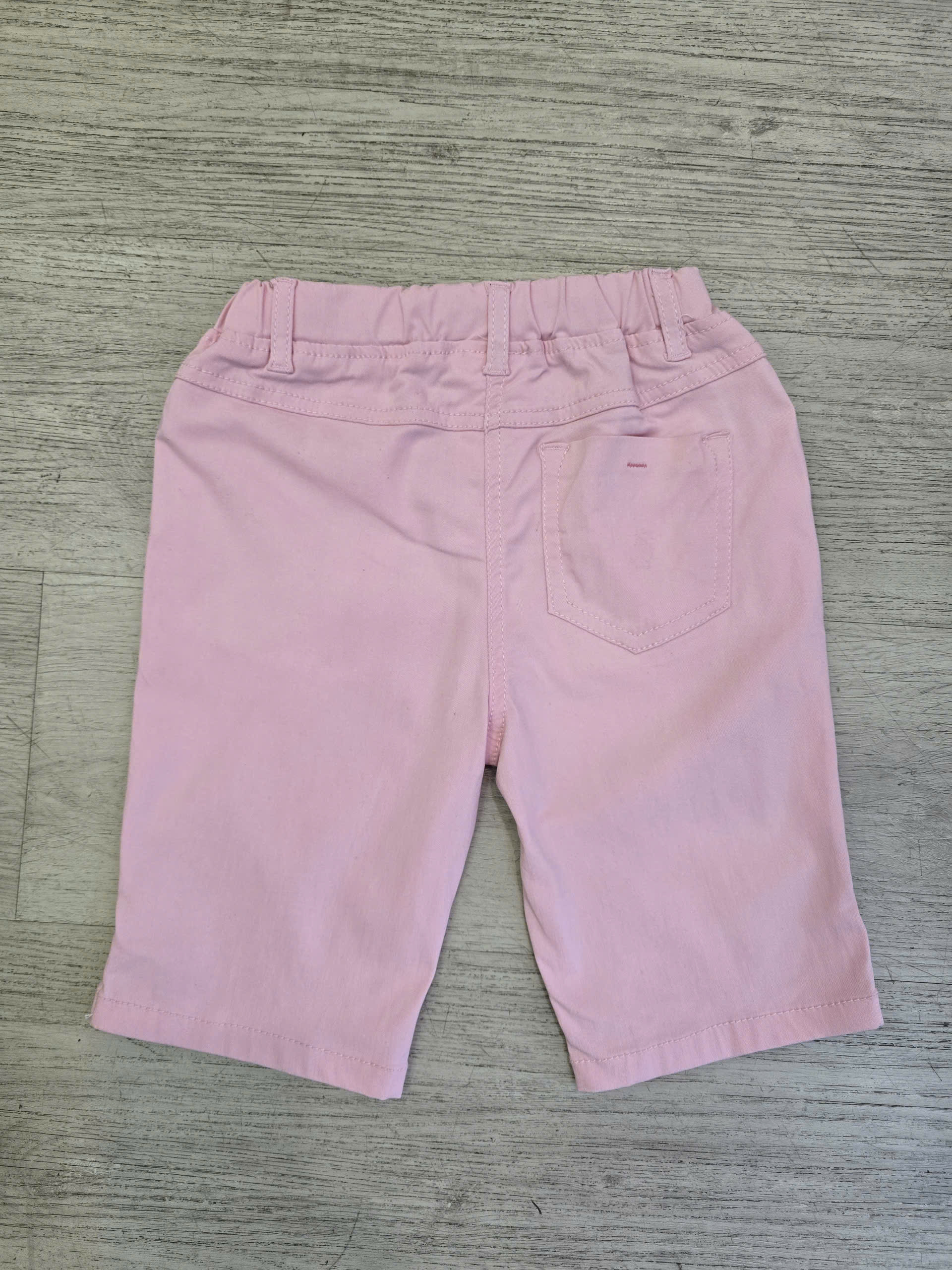 Quần Short Kid Kaki co dãn, túi 2 bên và đính trái tim mép túi