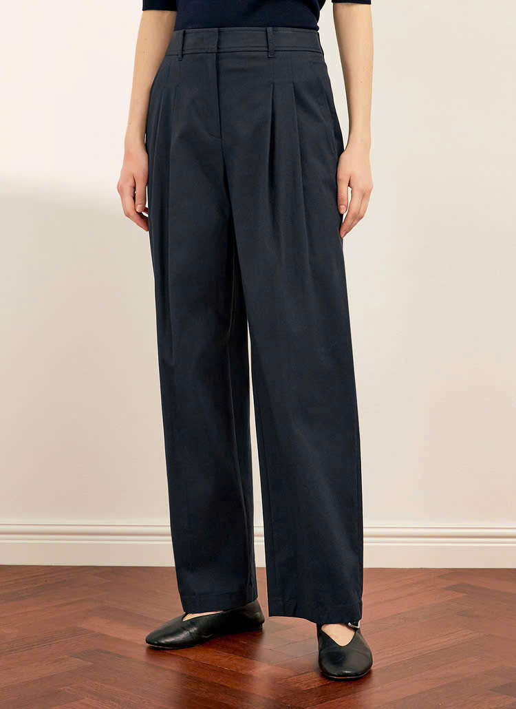 Quần baggy suông kaki, xếp 2 ly, có đỉa, túi chéo