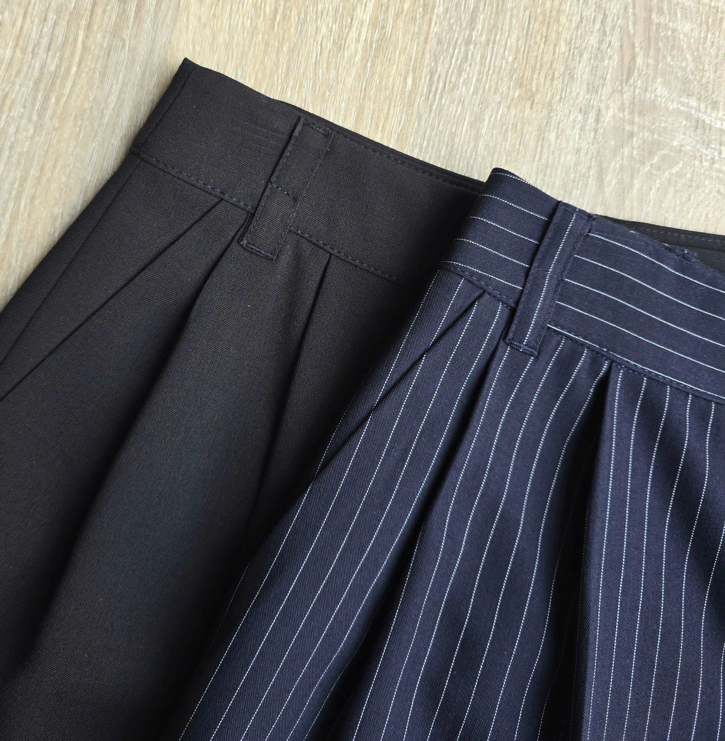 Quần short bermuda xếp ly, 2 màu
