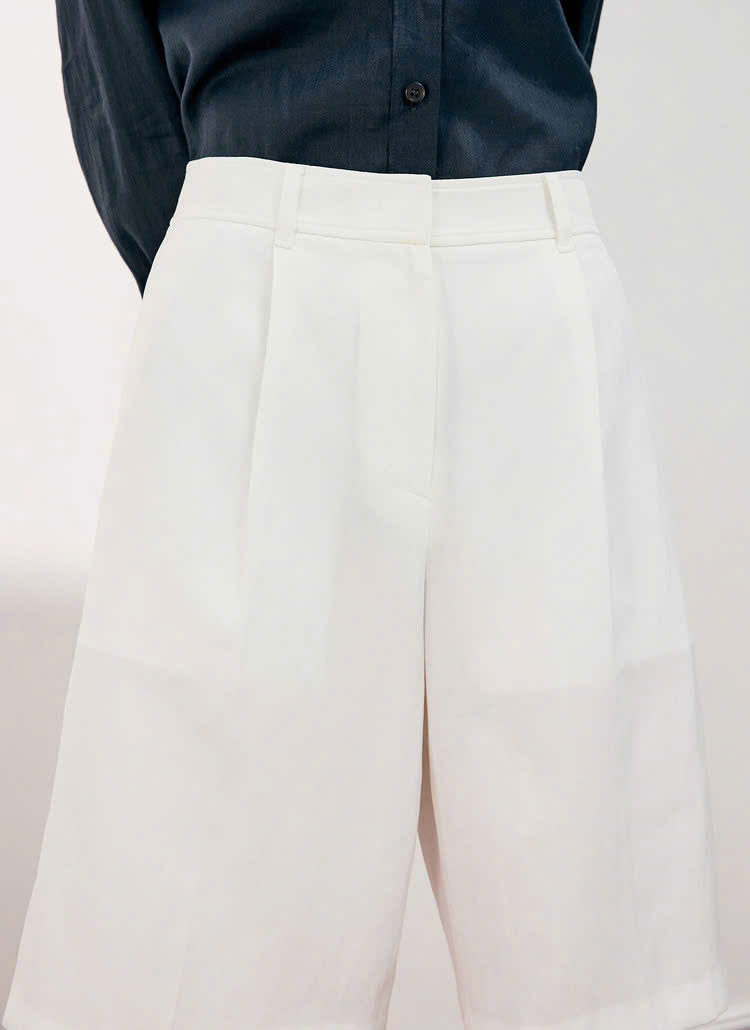 Quần short dài pha rayon, xếp ly, 2 túi chéo