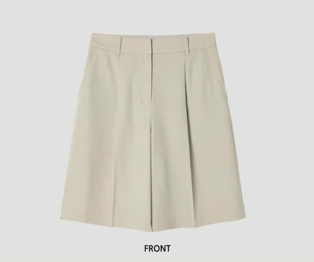 Quần short xếp 1 ly, cạp chun sau, 2 túi chéo