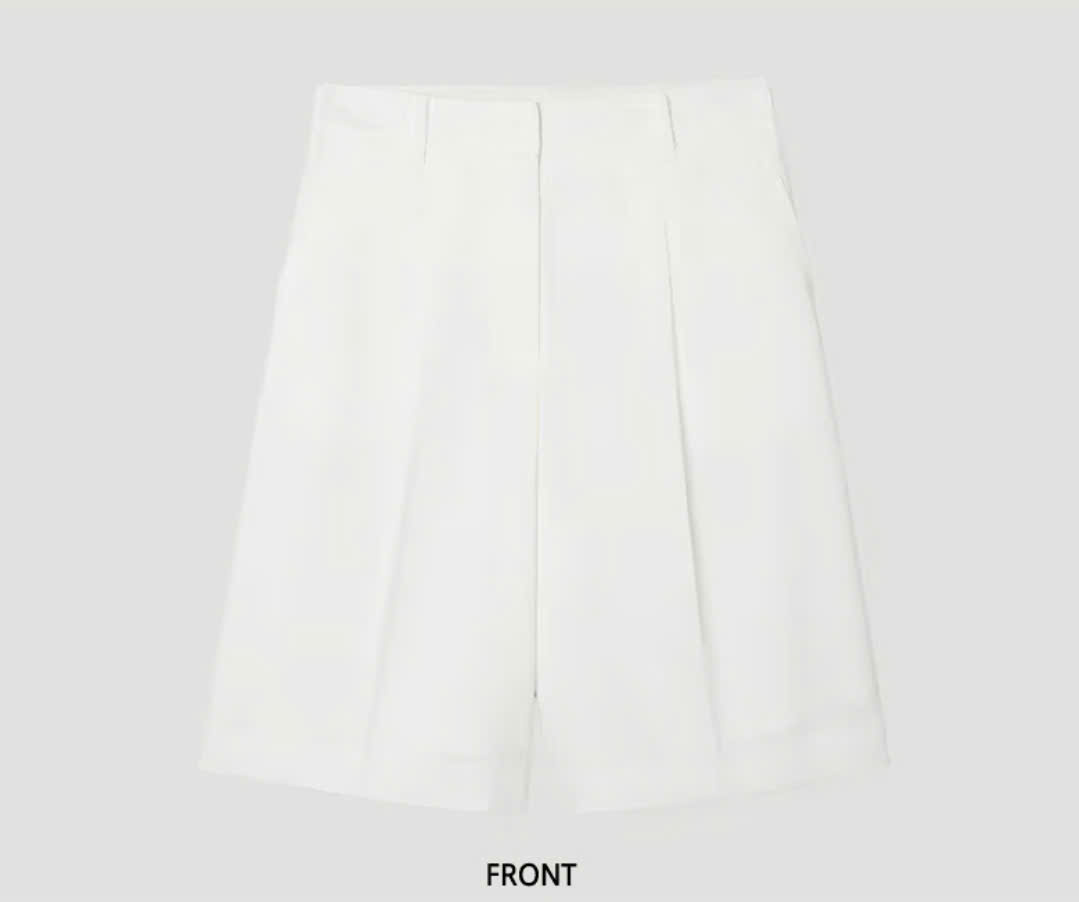 Quần short xếp 1 ly, cạp chun sau, 2 túi chéo