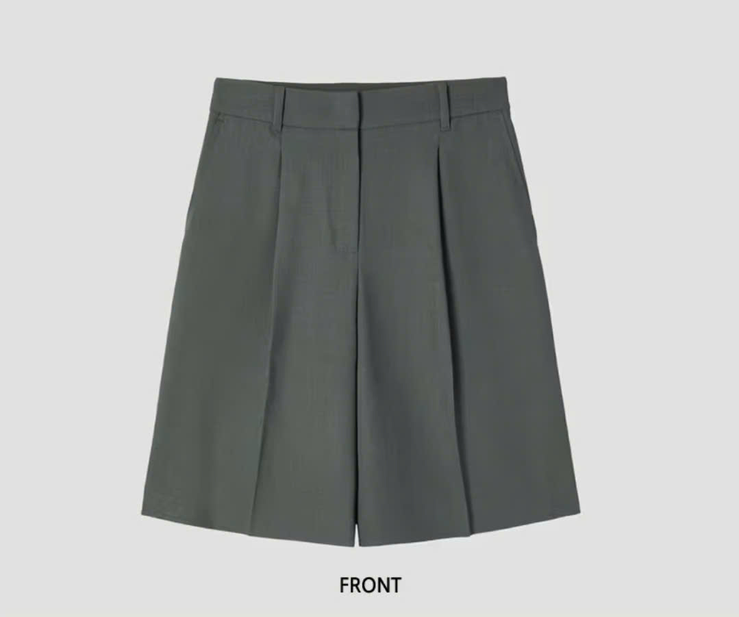 Quần short xếp 1 ly, cạp chun sau, 2 túi chéo