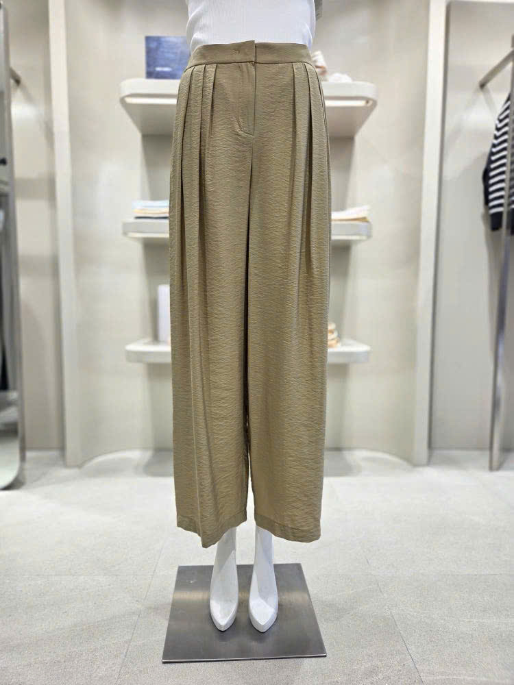 Quần suông 3 ly, pha rayon, 2 túi hông thật