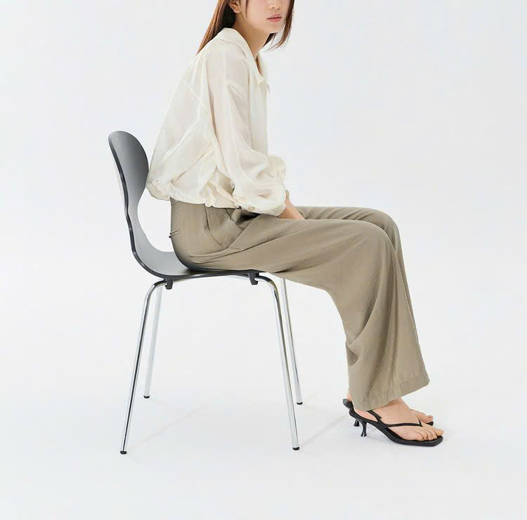 Quần suông 3 ly, pha rayon, 2 túi hông thật