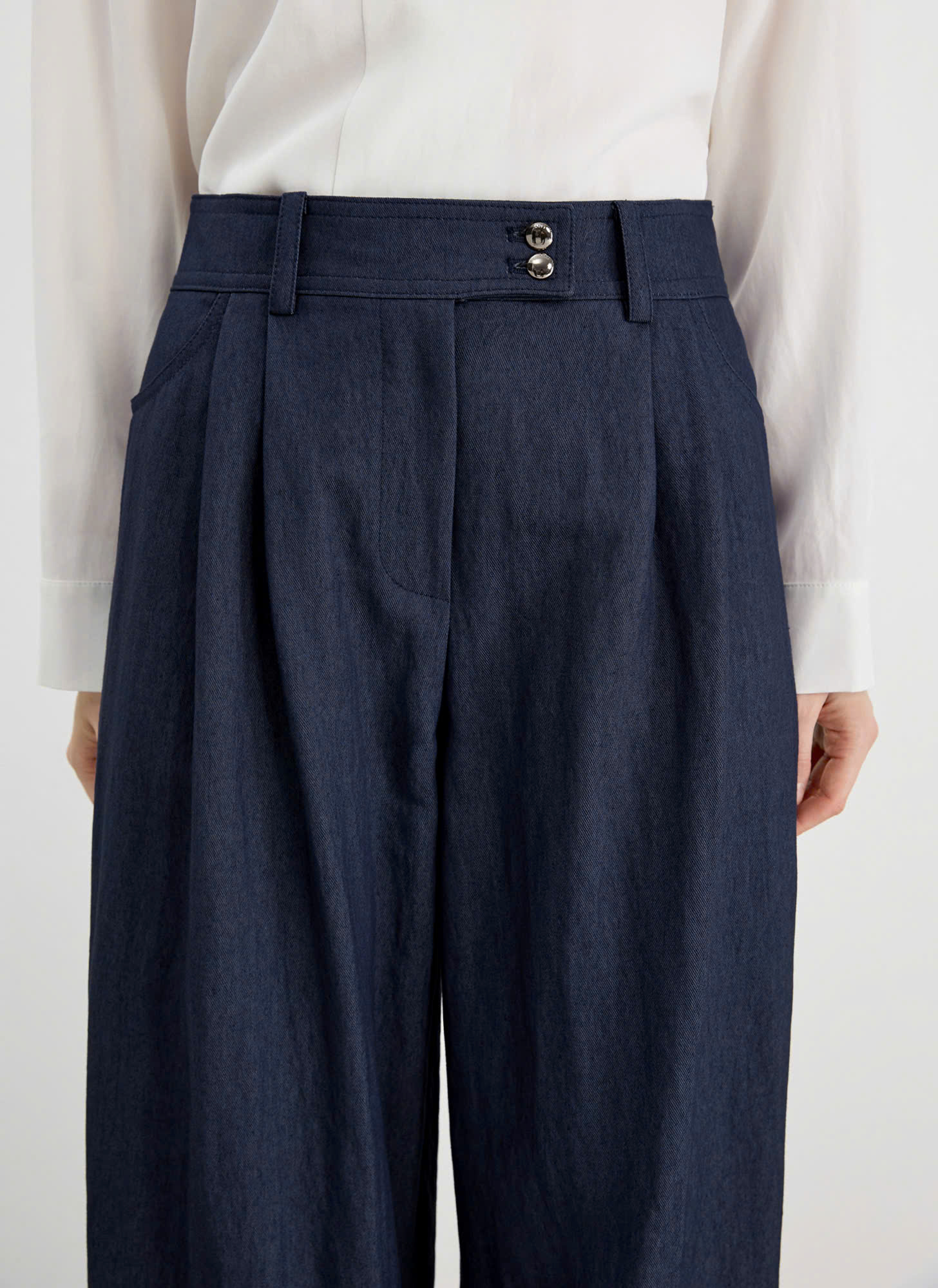 Quần suông ống rộng, xếp 2 ly, chất pha linen