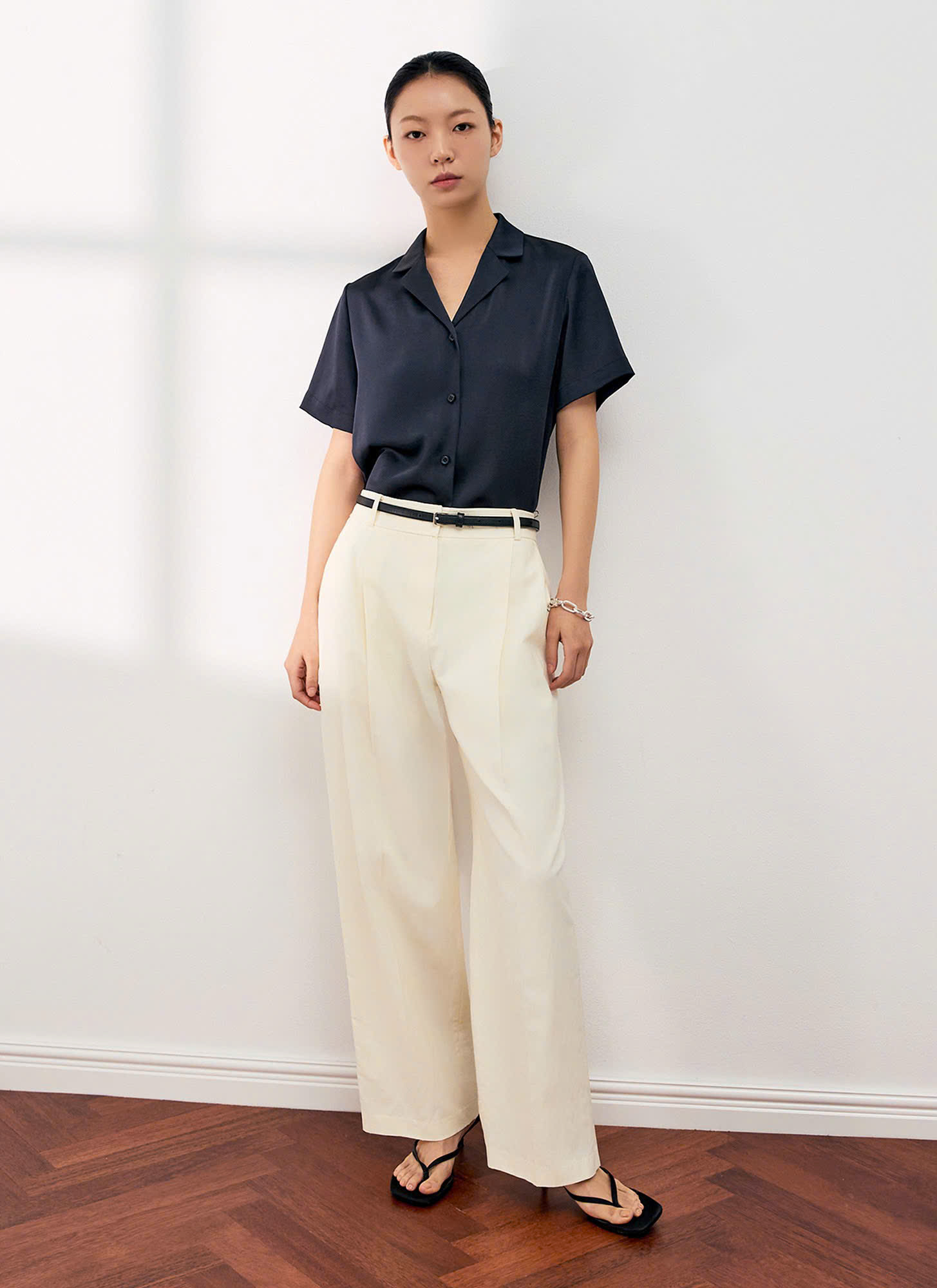 Quần suông pha rayon, may 2 túi chéo
