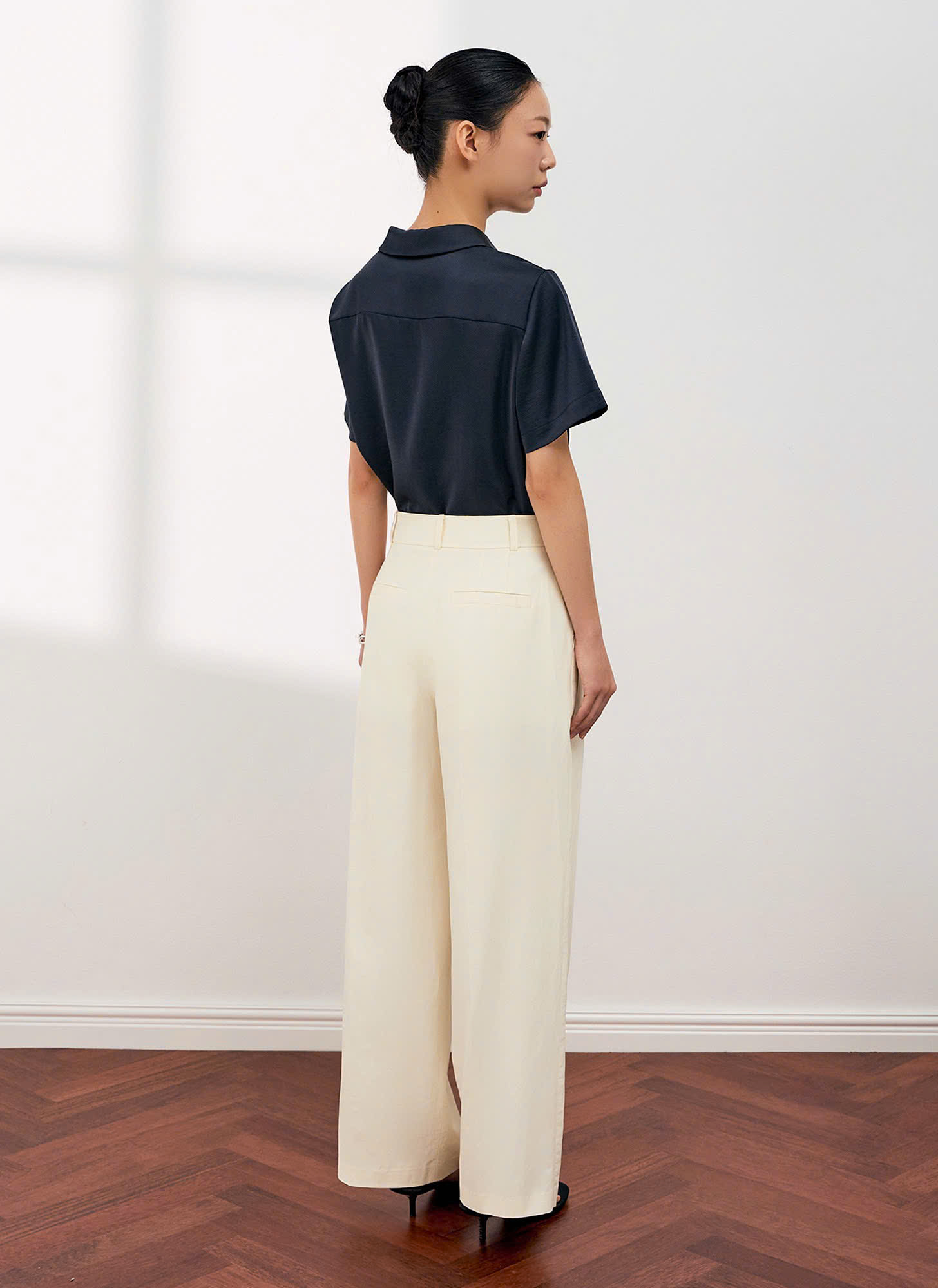 Quần suông pha rayon, may 2 túi chéo
