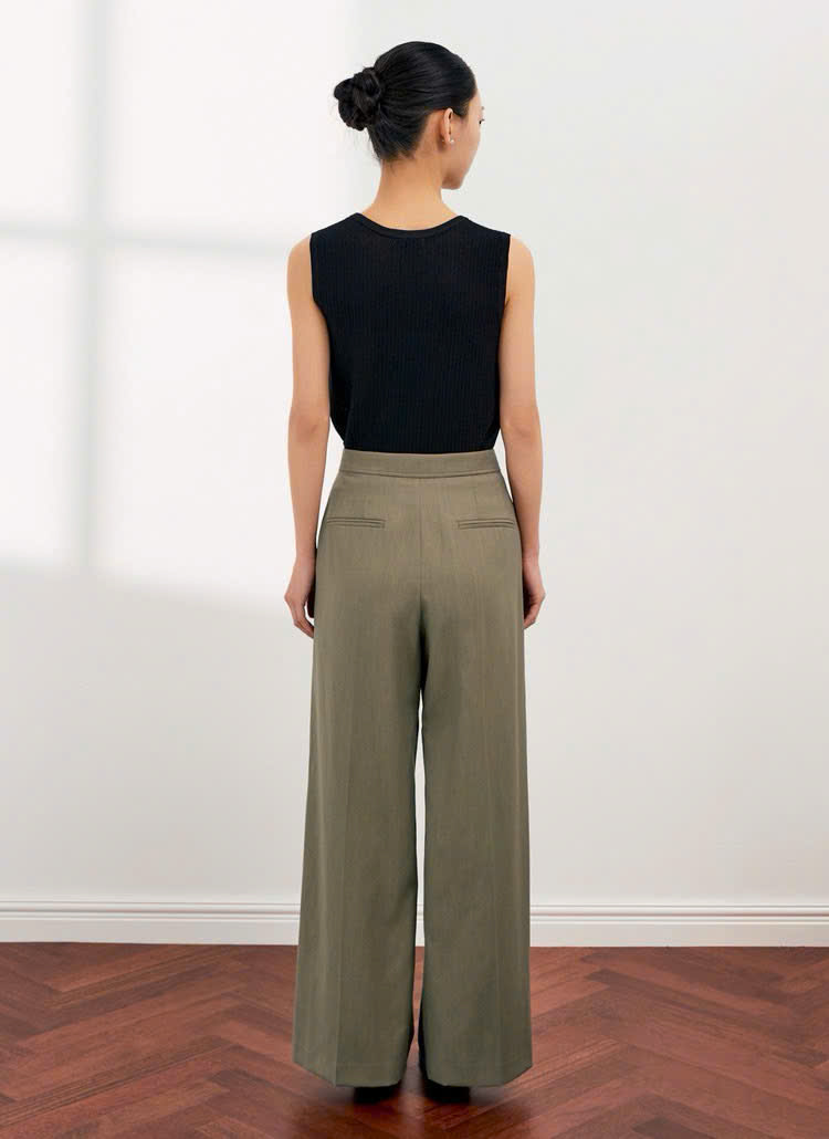 Quần suông, xếp 1 ly, lưng chun ẩn
