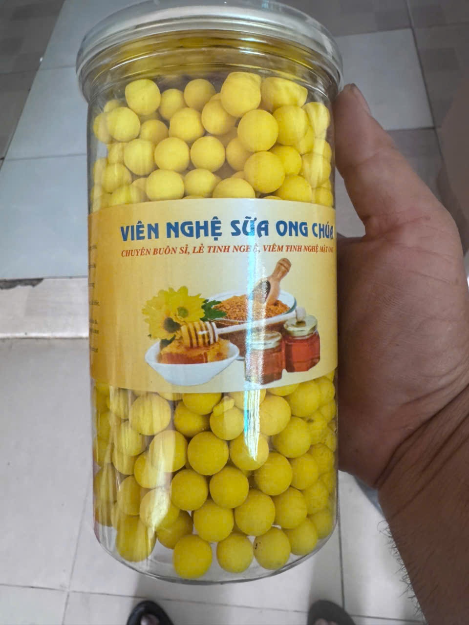 VIÊN NGHỆ SỮA ONG CHÚA