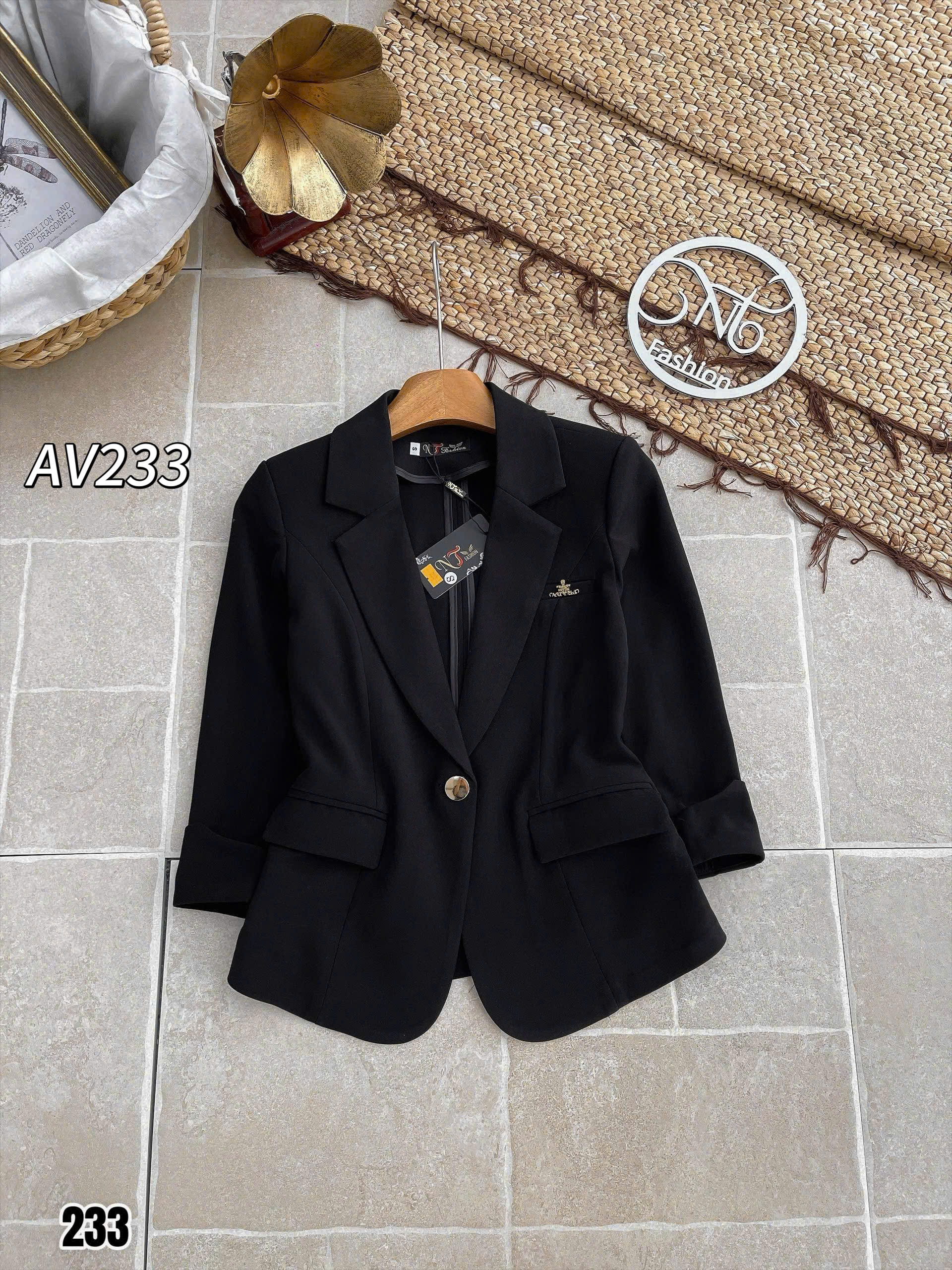av233 áo vest 1 cúc tag ngực