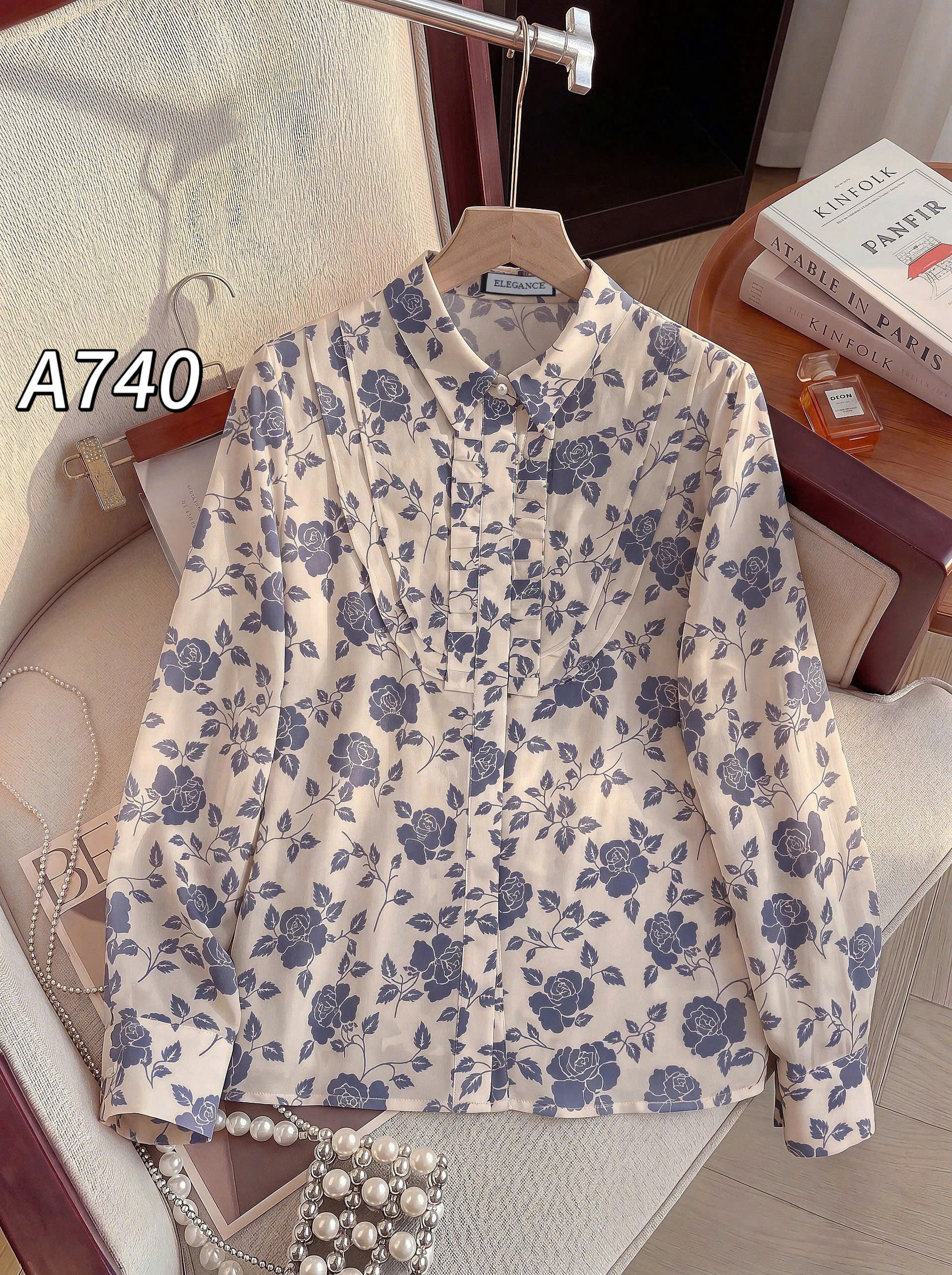 A740 áo hoa cổ xếp ly
