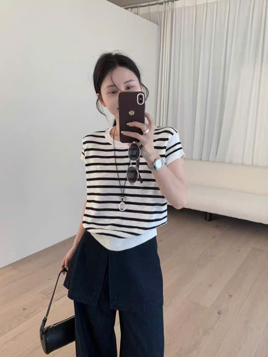 A2653 Áo len mongtoghi tay ngắn