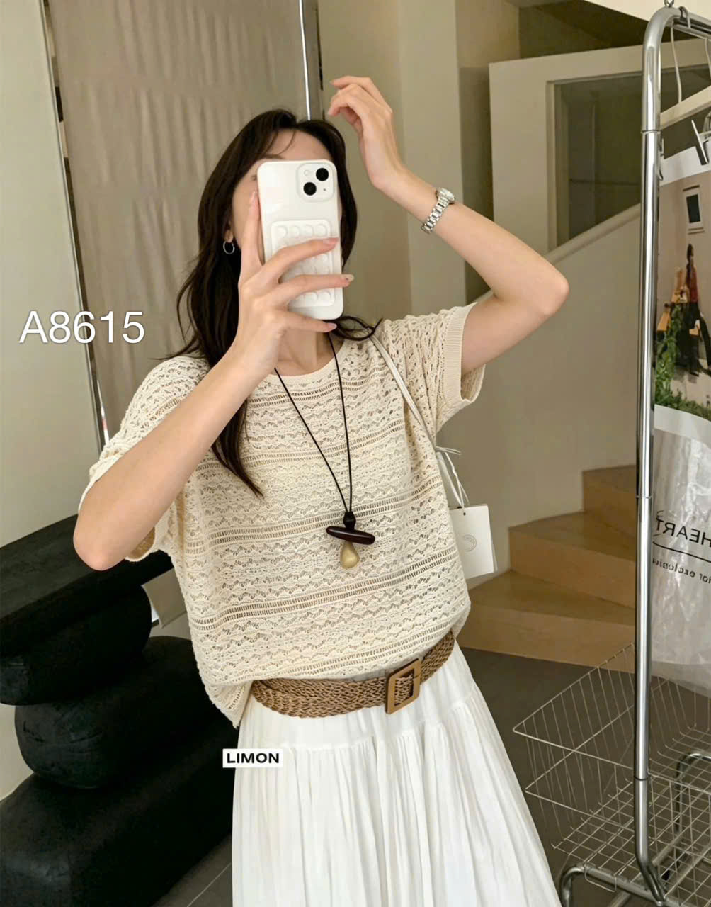 A8615 áo len mongtoghi cổ thuyền