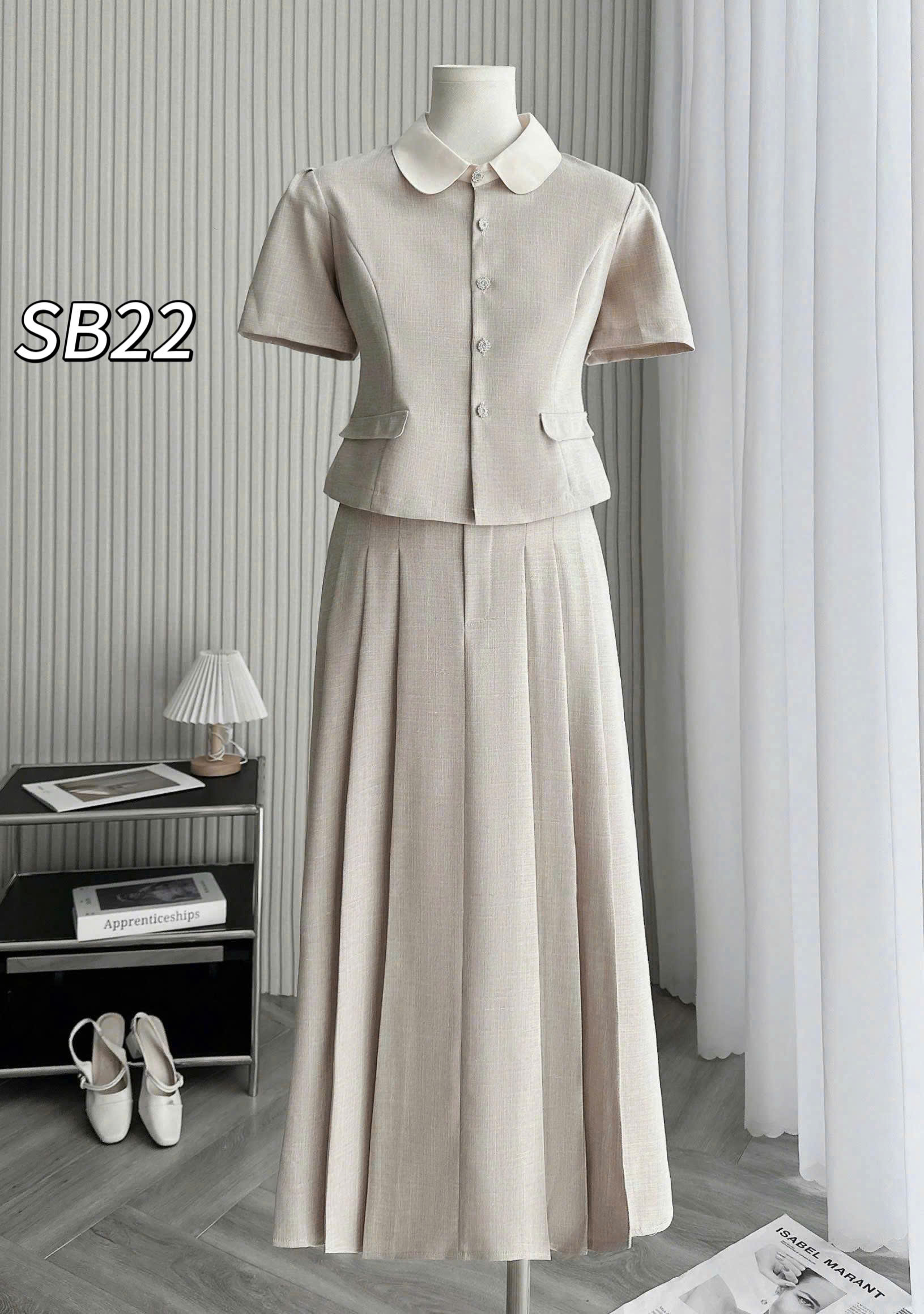 SB22 set cổ sen cv xòe