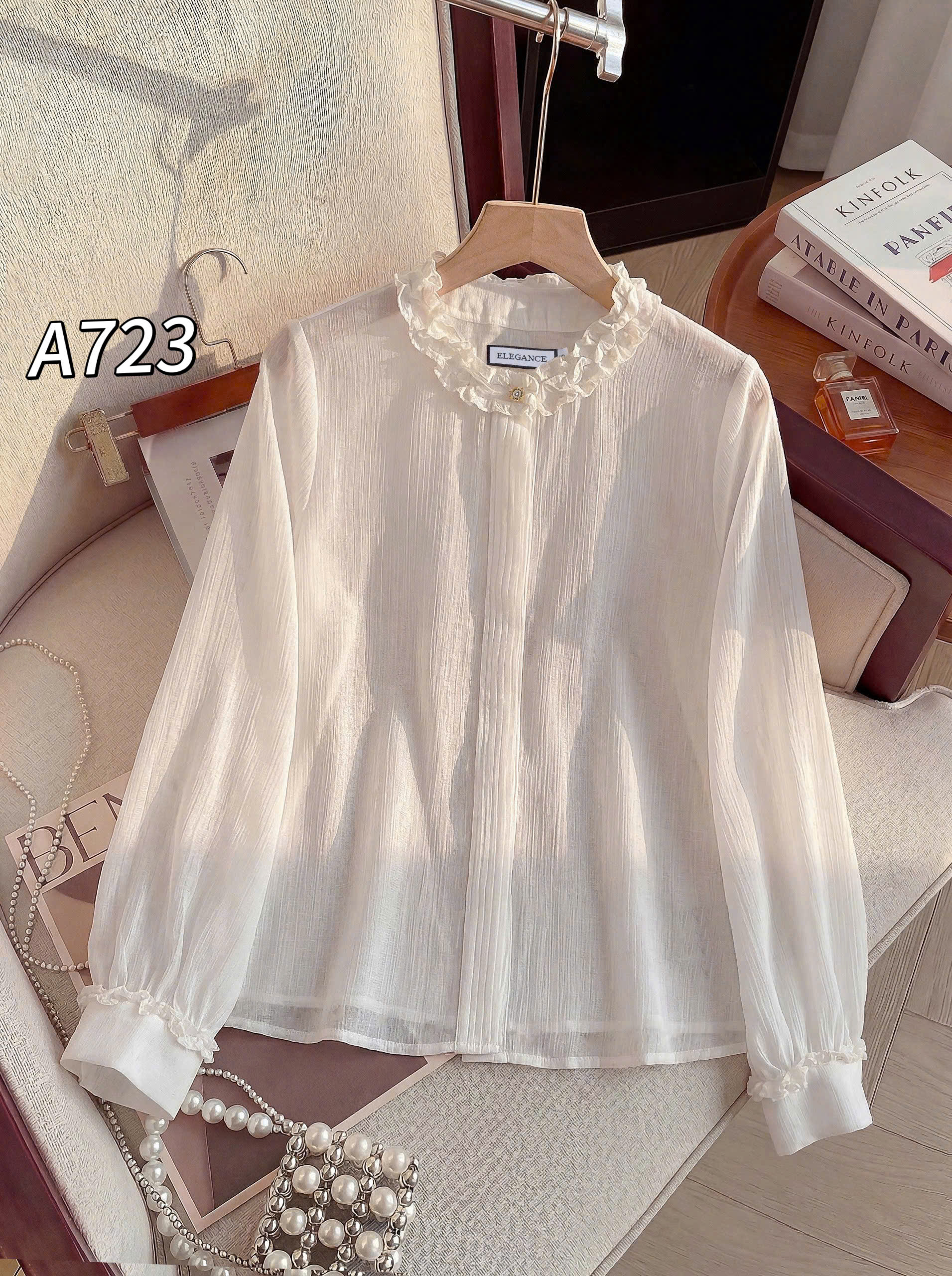 A723 áo tơ yến cổ tròn
