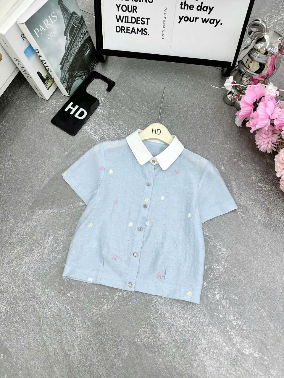 A683 Áo sơ mi thêu hoa nhỏ